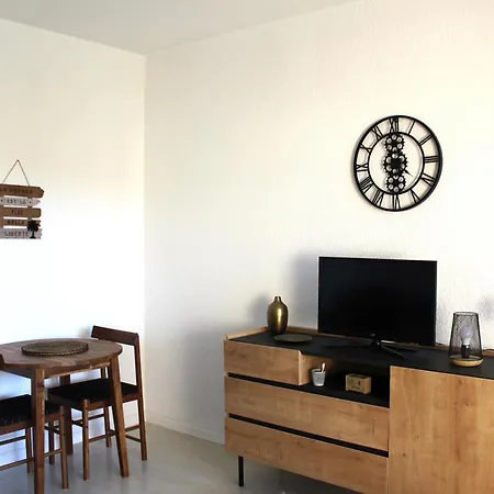 Les Terrasses De アパート カシ